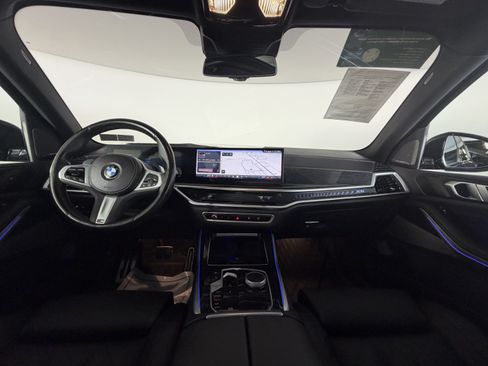 Certified 2024 BMW X5 xDrive40i w/ M Sport Package AWD/4WD image 17
