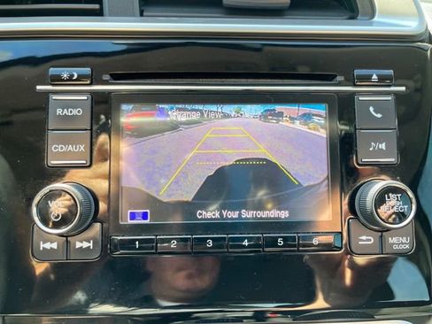 Used 2015 Honda Fit LX image 34