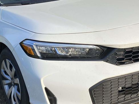 Used 2025 Honda Civic LX image 4
