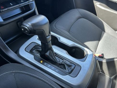 Used 2017 Chevrolet Colorado LT w/ LT Convenience Package image 25