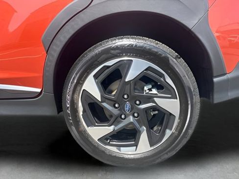 Used 2024 Subaru Crosstrek 2.5i Limited AWD/4WD image 36