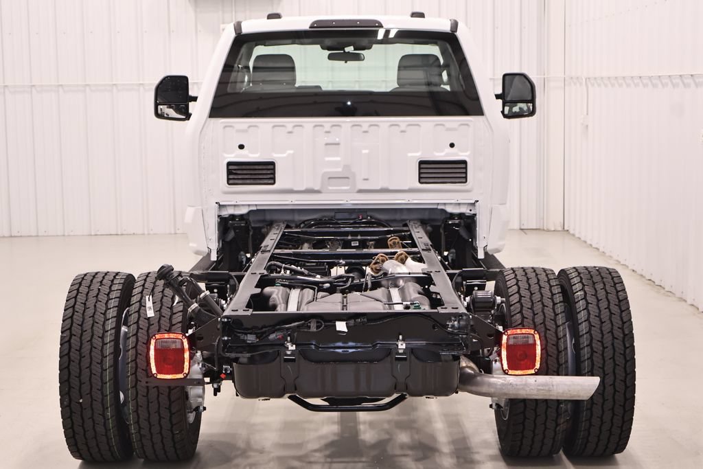 New 2026 Ford F600 4x4 Regular Cab Super Duty w/ XL Chrome Package image 8
