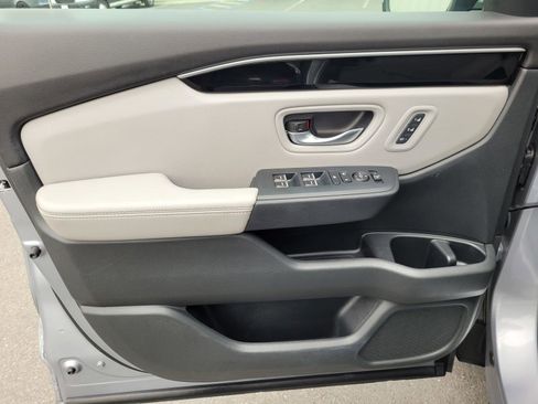 Used 2023 Honda Pilot EX-L image 21