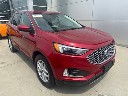 Used 2024 Ford Edge SEL w/ Convenience Package