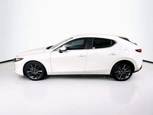 Used 2021 MAZDA MAZDA3 s image 4