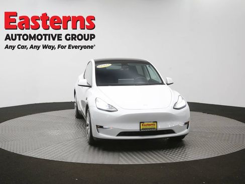 Used 2022 Tesla Model Y Long Range AWD/4WD image 46