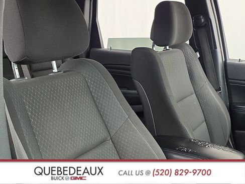 Used 2021 Jeep Grand Cherokee Laredo RWD image 25