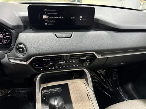 Used 2024 MAZDA CX-90 Plug-In Hybrid w/ Premium Pkg AWD/4WD image 21