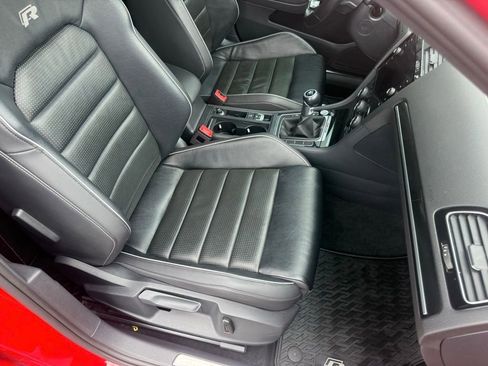 Used 2019 Volkswagen Golf R 4-Door AWD/4WD image 51