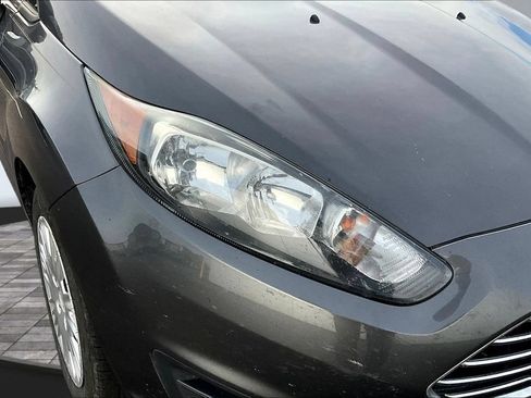 Used 2015 Ford Fiesta SE w/ Comfort Package FWD image 32