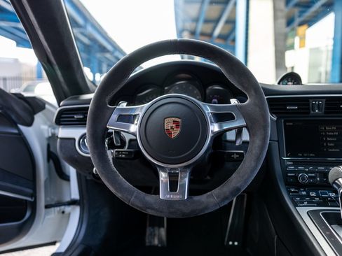 Used 2014 Porsche 911 GT3 w/ Sound Package Plus RWD image 6