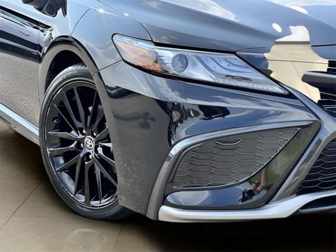 Used 2023 Toyota Camry XSE image 43