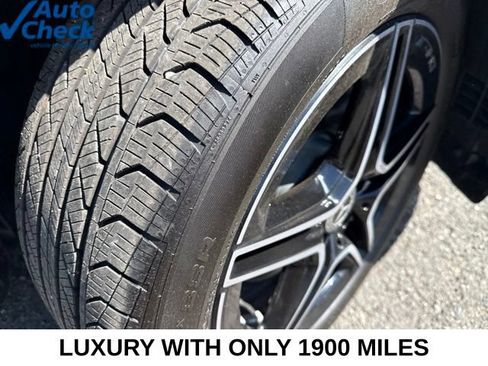 Used 2026 Mercedes-Benz GLB 250 4MATIC image 8