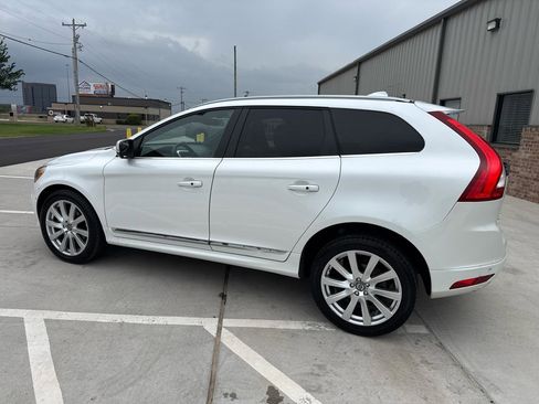 Used 2015 Volvo XC60 T6 Platinum w/ Inscription Package AWD/4WD image 13