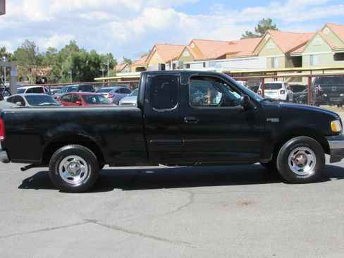 Used 2002 Ford F150 XLT image 6