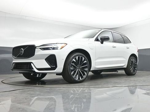 New 2026 Volvo XC60 T8 Ultra w/ Protection Package Premier AWD/4WD image 41
