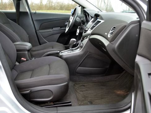 Used 2012 Chevrolet Cruze LT w/ All-Star Edition image 30