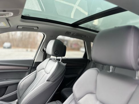 Used 2022 Audi Q5 2.0T Prestige image 15