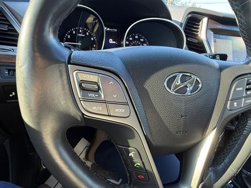 Used 2019 Hyundai Santa Fe XL image 15