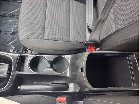 Used 2017 Kia Forte LX FWD image 25