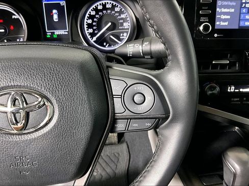 Used 2024 Toyota Camry SE FWD image 15