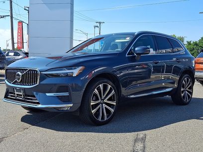 Used 2023 Volvo XC60 B5 Ultimate w/ Climate Package