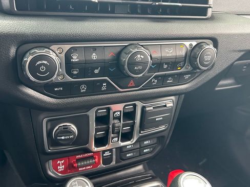 New 2025 Jeep Wrangler Willys image 35