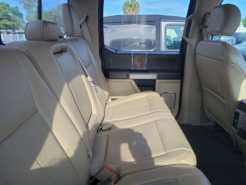 Used 2020 Ford F150 Lariat w/ Equipment Group 502A Luxury image 6