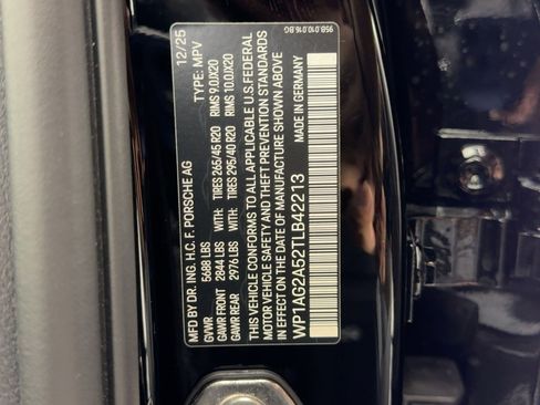Used 2026 Porsche Macan S AWD/4WD image 21