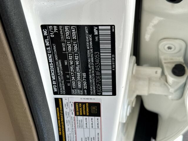 Used 2015 Mercedes-Benz GL 550 4MATIC image 38