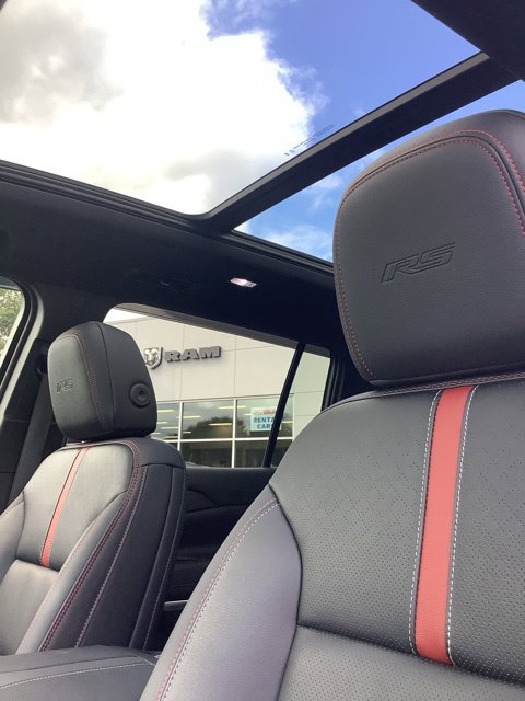 Used 2025 Chevrolet Traverse RS AWD/4WD image 20