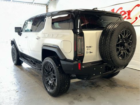New 2025 GMC Hummer EV 2X image 13