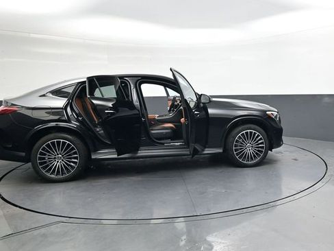 Used 2024 Mercedes-Benz GLC 300 GLC 300 Coupe image 36