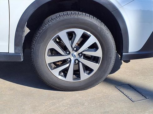 Used 2021 Subaru Outback 2.5i image 25