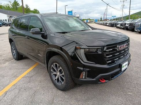 New 2026 GMC Acadia AT4 w/ LPO, Floor Liner Package AWD/4WD image 29