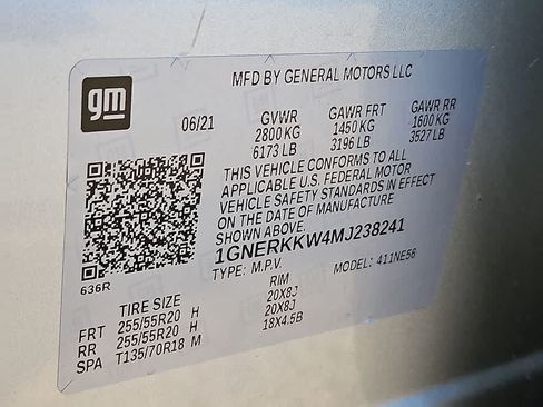 Used 2021 Chevrolet Traverse Premier FWD image 29