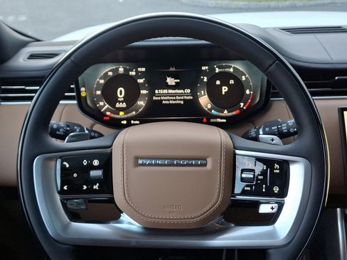 New 2025 Land Rover Range Rover SE image 17