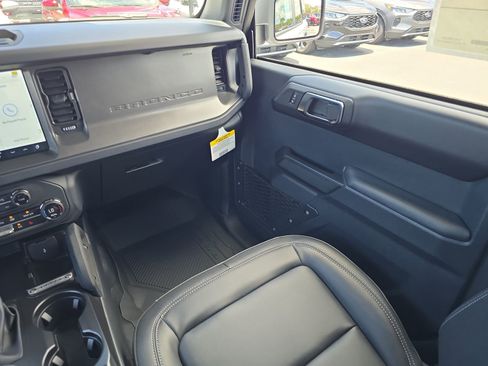 New 2025 Ford Bronco Badlands AWD/4WD image 12