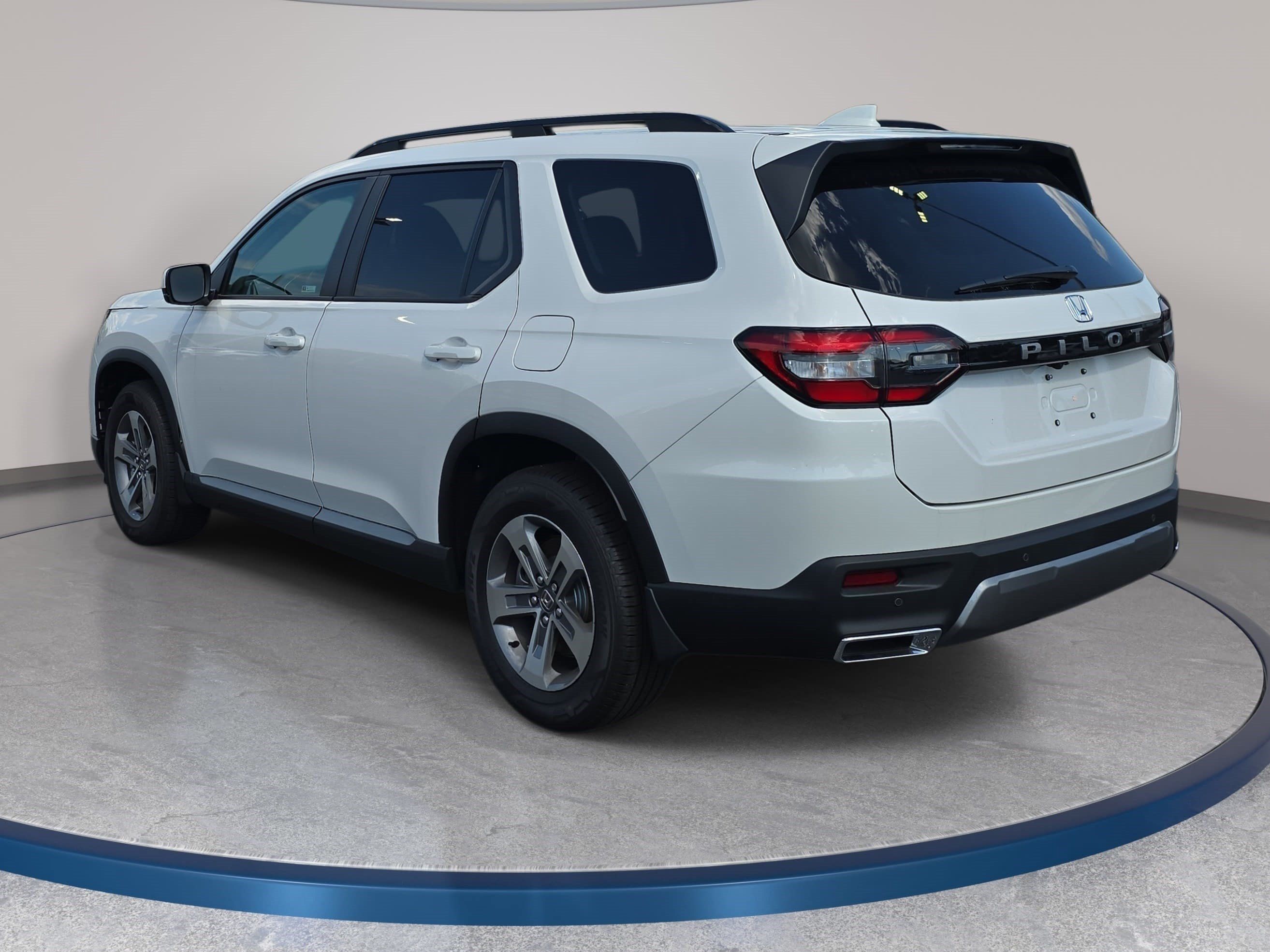 New 2026 Honda Pilot EX-L image 7