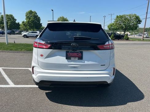 Used 2023 Ford Edge SE w/ Black Appearance Package AWD/4WD image 6