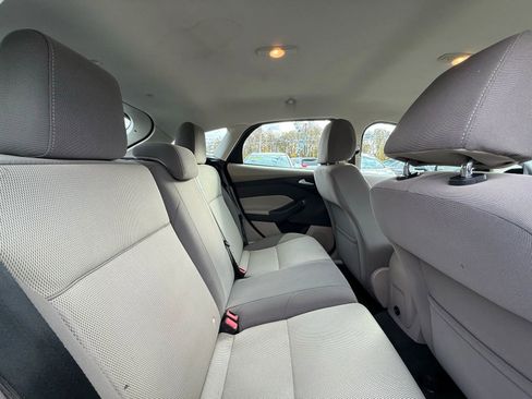 Used 2013 Ford Focus SE image 40