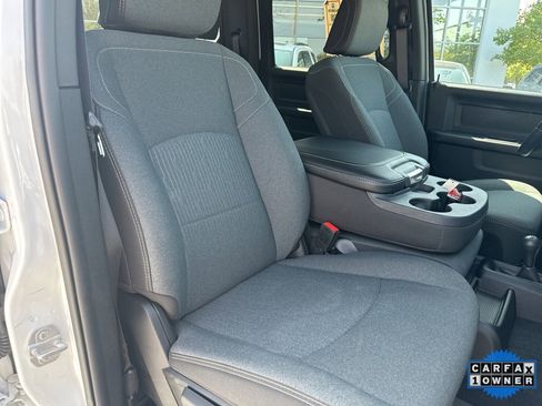 Used 2024 RAM 2500 Tradesman w/ Chrome Appearance Group image 55