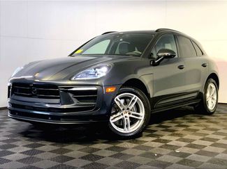 Used 2026 Porsche Macan AWD/4WD video 1