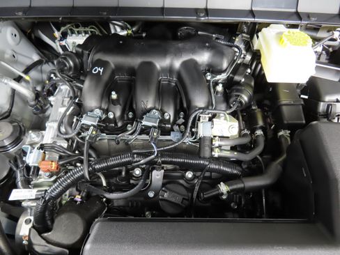 New 2026 Nissan Pathfinder Platinum AWD/4WD image 10