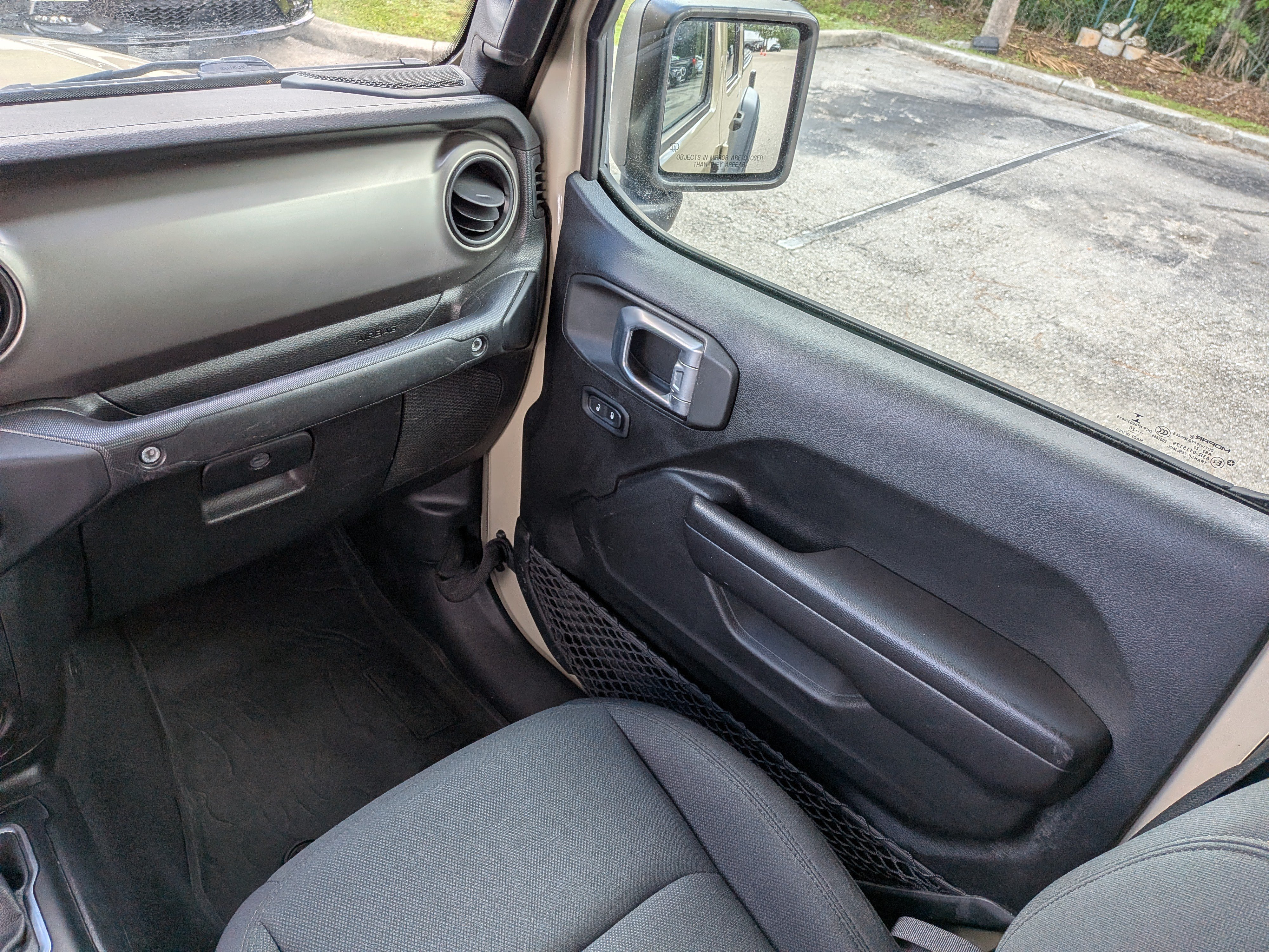 Used 2020 Jeep Gladiator Sport w/ Quick Order Package 24S AWD/4WD image 17