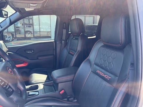 Used 2024 Nissan Frontier PRO-4X w/ Pro Premium Package image 12