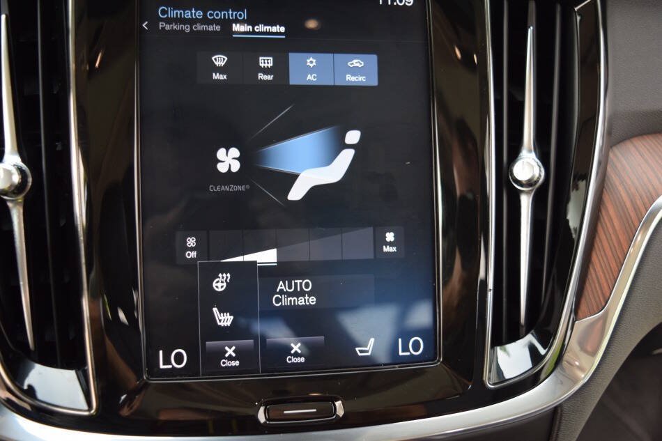 Used 2019 Volvo S60 T5 Momentum w/ Multimedia Package FWD image 65