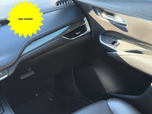 Used 2023 Cadillac XT4 Sport FWD image 14