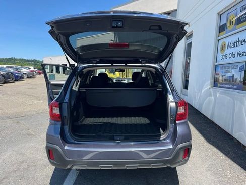 Used 2018 Subaru Outback 2.5i Premium AWD/4WD image 27