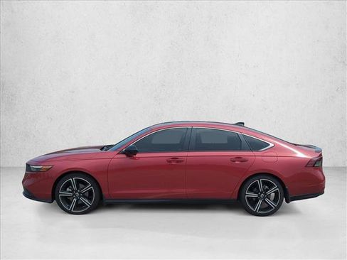 Used 2024 Honda Accord Sport image 4